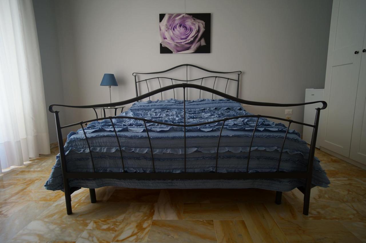 B&B Nonna Misia Salerno Buitenkant foto