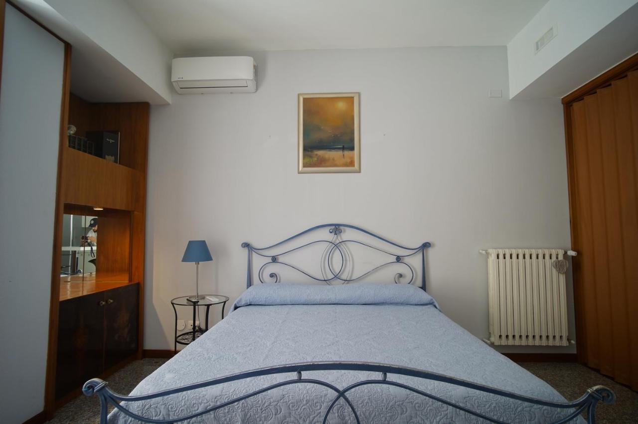 B&B Nonna Misia Salerno Buitenkant foto
